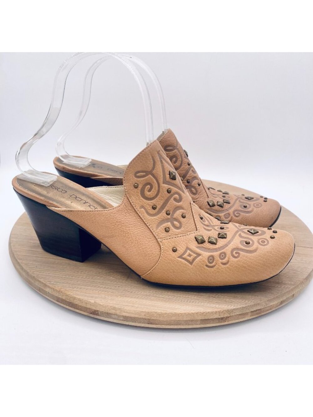Vintage 90s Jessica Bennette Heels Womens 8 Beige Leather Studded Mules Boho y2k
